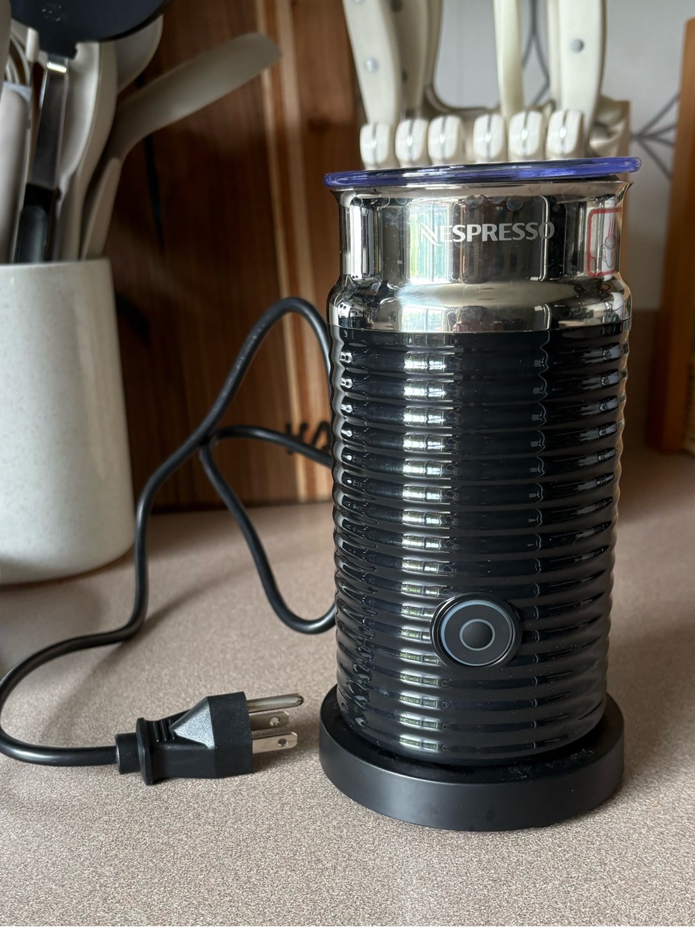 Nespresso Aeroccino 3 Milk Frother